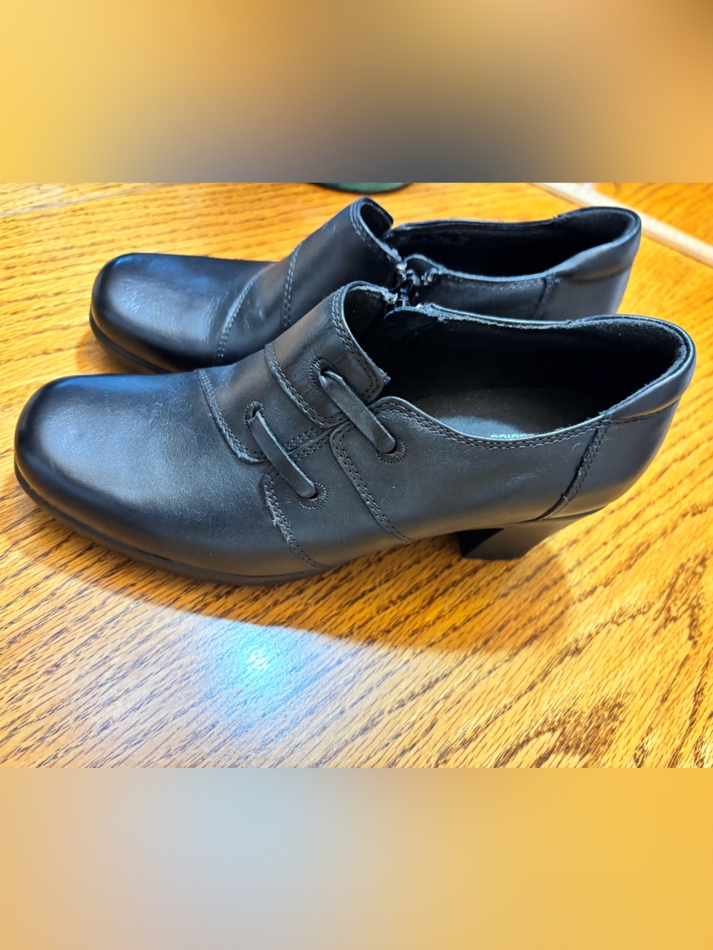 Clark’s bendables Shooties shoes/booties women’s size 7 NWOT - Picture 4 of 10